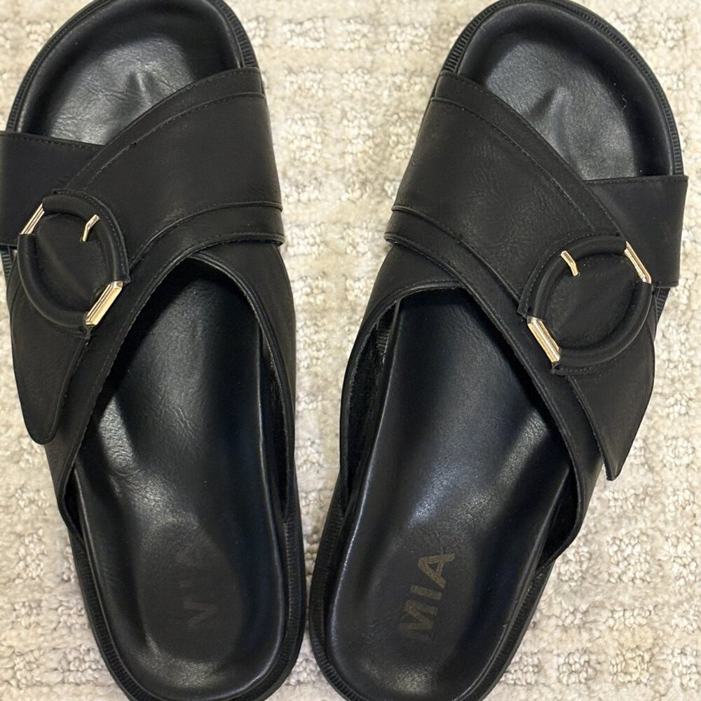 MIA Sandals w/ Buckle - Black